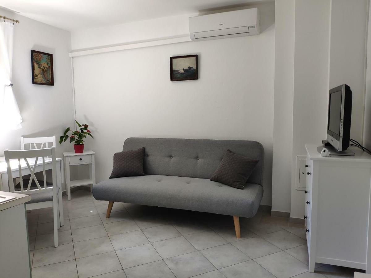 Apartment Zdenka Veli Losinj Exterior photo