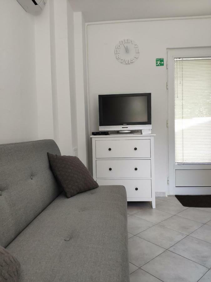 Apartment Zdenka Veli Losinj Exterior photo