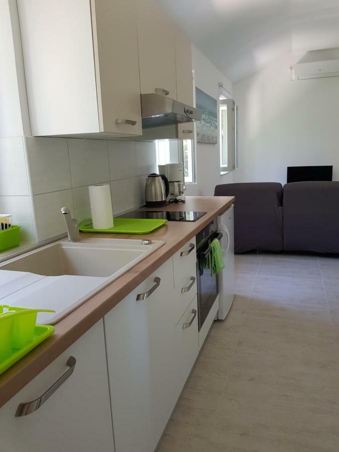 Apartment Zdenka Veli Losinj Exterior photo