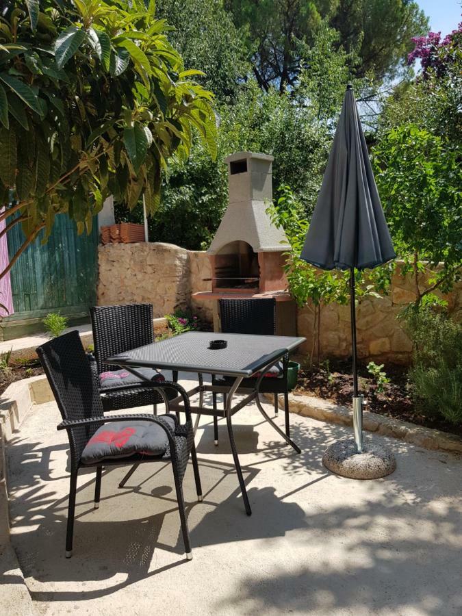 Apartment Zdenka Veli Losinj Exterior photo